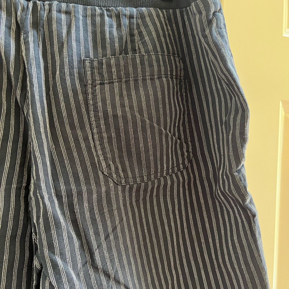 J. Jill Blue and White Shorts with Striped Design - Size XL - Picture 8 of 8